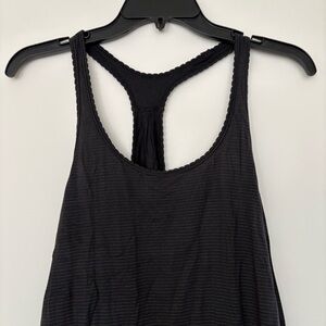 Lululemon scallop edge running tank top